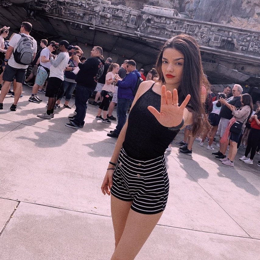 rey__skywlkr's tweet photo. when do they finally announce a star wars movie with @rachelzegler? 🥺 #starwarscelebration https://t.co/bIjYSUBlM1