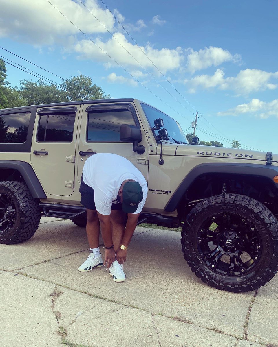 ImStillTDN's tweet photo. Put the word out, they play with me I’m putting’ it on they head…🪖 
.
.
.
.
#HeatCheck🔥 #HatCheck🧢 #JeepCheck✌🏾#FeetCheck👟 https://t.co/G421Z3ib57