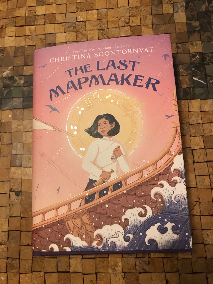 CynthiaSchwind's tweet photo. ๐งก๐FridayNightRaffle ๐งกCongratulations to EDU @TheRugbyTeacher You are the winner of #TheLastMapmaker by @soontornvat ๐งก๐๐งก๐๐งก๐๐งก๐๐งก๐๐งก๐๐งก๐Please DM me! ๐ค #fridaynightraffle https://t.co/62FsZZESK8