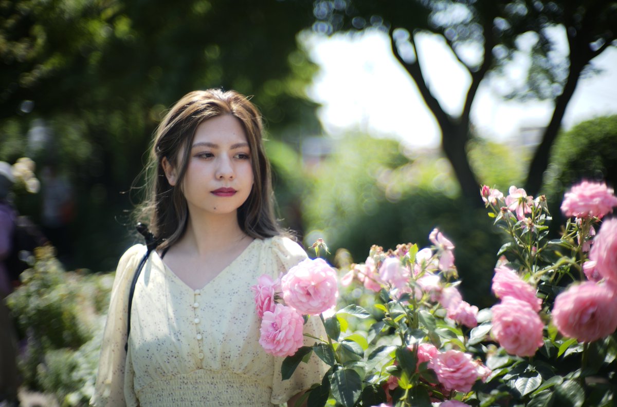 ohisaboh's tweet photo. 2022.5.28
元町中華街エリア
Model:小倉梓紀さん (@_azuly_24)
はじめましてのあずりぃさん!
Leica M10-R
MS-OPTICS SONNETAR 50mm F1.1
#小倉梓紀
#Arlys撮影会(@Arlyspp)
#アーリ-ズ
#ストリート
#ポートレート
#写真好きな人と繋がりたい
#ファインダー越しの私の世界
#撮って出し
#TORUNO https://t.co/36pxEyTIuT