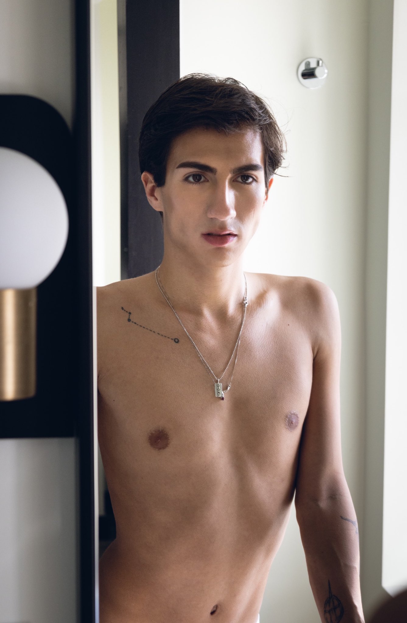 JC Dombrowski on X: I woke up like this 😘 @boystobreed  t.coKslEW7Jq6W  X