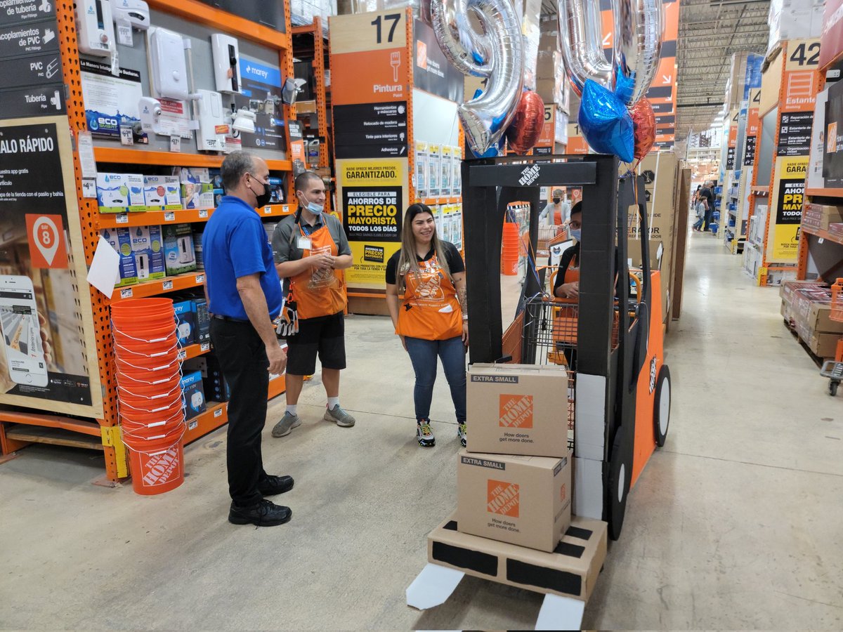 Roberto Rodriguez (@infocusteam6408) on Twitter photo Beep beep 🔊... Remember to keep your 🚩Safety Zone 🚩 while operating lift equipment
Also celebrating our 9️⃣0️⃣days without
incidents🥳🥳...Keep up working safe!
@luis_reyes1234
@InFocus_Chris <a href="/rodriguez_oyola/">Robert Rodriguez</a> <a href="/Alejandra4007/">Alejandra</a> <a href="/noel_reyes00/">Noel Reyes</a>
<a href="/Lourdes33b/">Lourdes Berríos</a> Beep beep 🔊... Remember to keep your 🚩Safety Zone 🚩 while operating lift equipment
Also celebrating our 9️⃣0️⃣days without
incidents🥳🥳...Keep up working safe!
@luis_reyes1234
@InFocus_Chris <a href="/rodriguez_oyola/">Robert Rodriguez</a> <a href="/Alejandra4007/">Alejandra</a> <a href="/noel_reyes00/">Noel Reyes</a>
<a href="/Lourdes33b/">Lourdes Berríos</a>