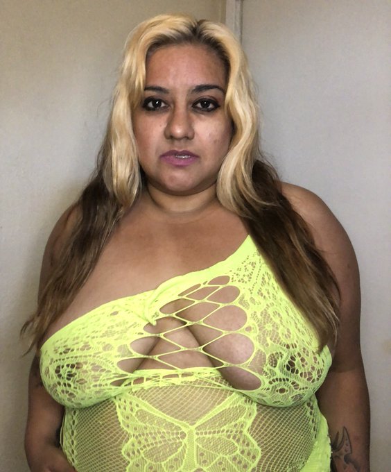 I do milf, bbw, cosplay roleplay femdom mesmerize sfw or nsfw! #amateurbbw solo slut&mdash;>https://t.co/h1ajgKkYy9<a href="/tag/amateurbbw"class="tags"><span>#amateurbbw</span></a>