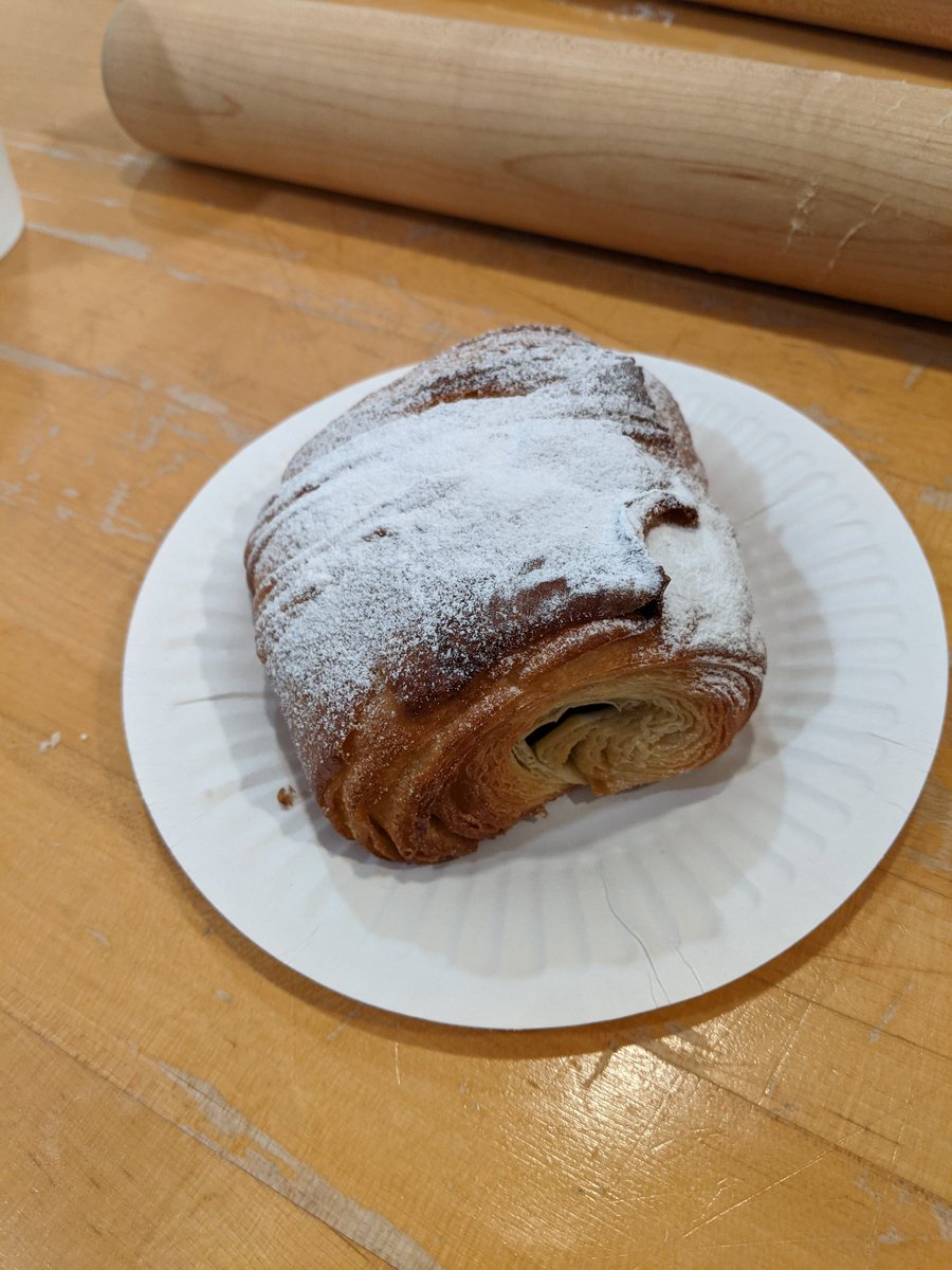 Kat | Bright Lights of America tweet media