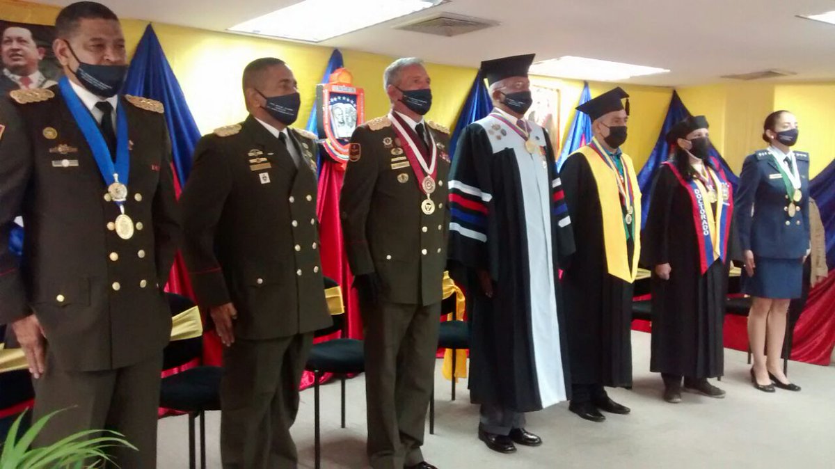 Nucleo_Miranda's tweet photo. Con mucha alegría y satisfacción UNEFA #NúcleoMiranda Sede Los Teques otorgó 38 nuevos Títulos Profesionales en el Acto Solemne de Grado de la  XXVII Promoción "141 Años de la Proclama del Gloria al Bravo Pueblo". @angiolillofp @UNEFA_VRRC @Unefa_VEN @marchahil @SalaUnefa https://t.co/kDVEZpWX1W