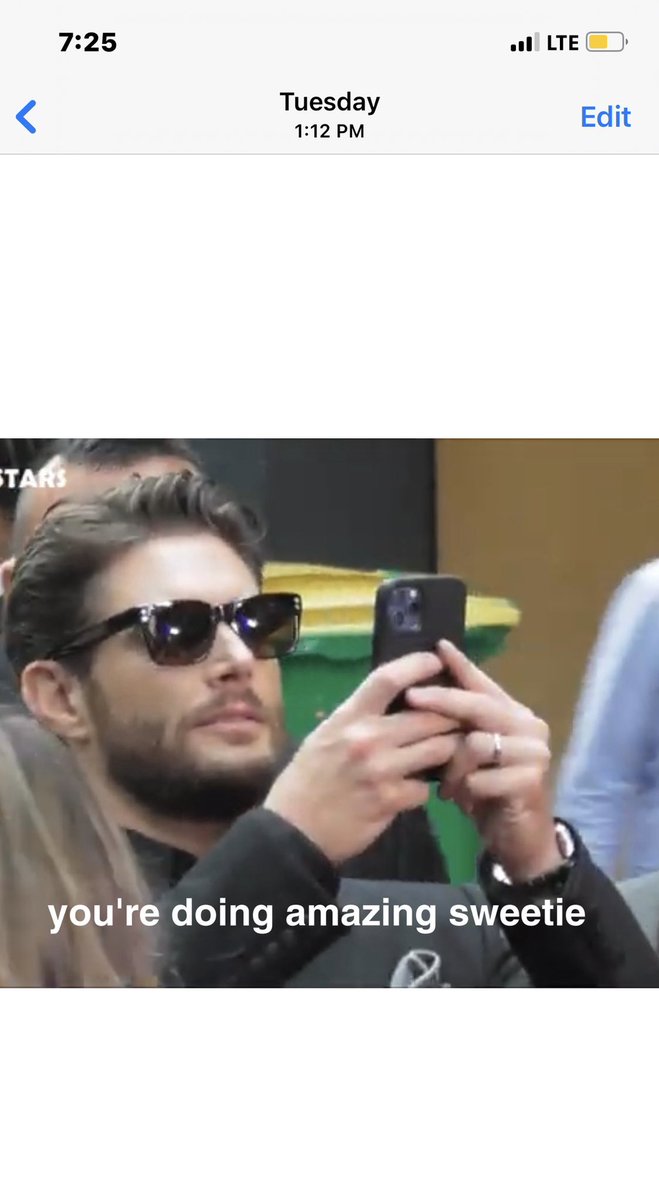 lovelyjareds's tweet photo. BRUH NO WAY okay i was looking through my camera roll just now and the first one is one i saved over a year ago, and then the second is one a saved from twitter just the other day. i’m flabbergasted. (credits to whoever made these they are not mine) https://t.co/HAcxcLOrNZ