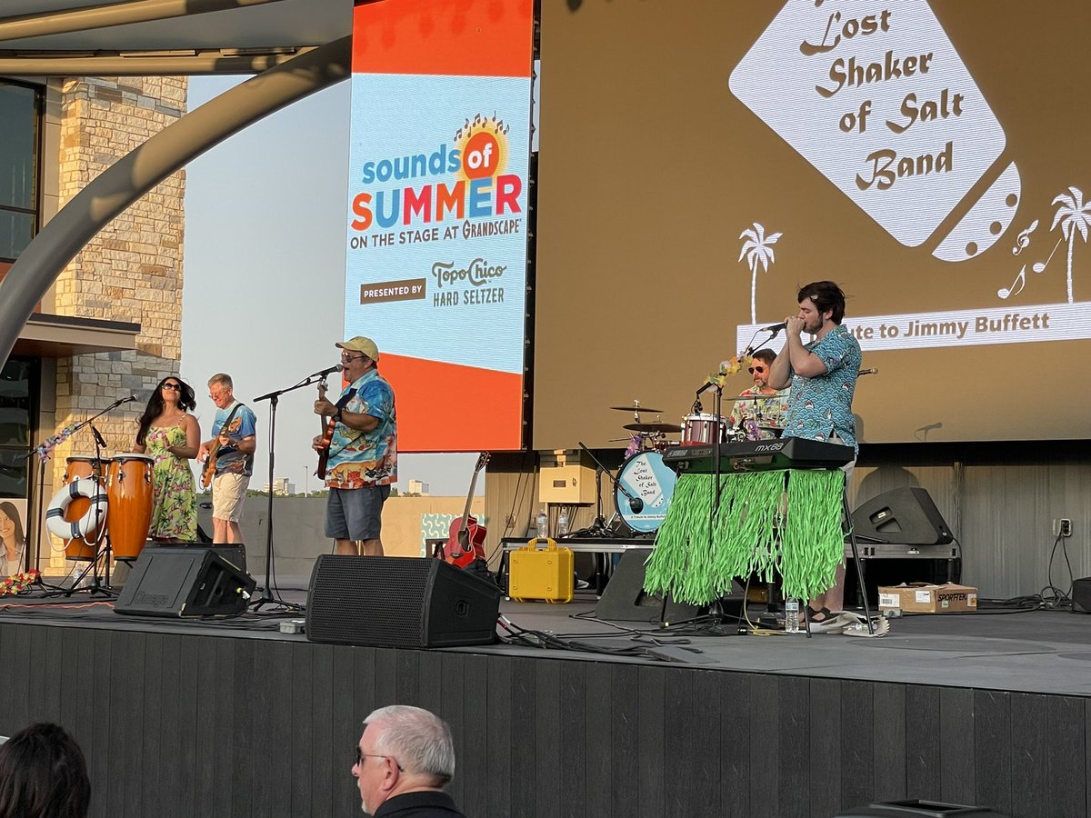 JTeespeak's tweet photo. Great crowd of @JackFMDFW listeners for Lost Shaker of Salt at @GrandscapeTX #ExploreGrandscape https://t.co/MhjInTn2de
