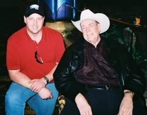DavidFarrow13's tweet photo. @TexDolly Awesome day in 2005. L.A. Poker Classic at the Commerce Casino. Won my seat online at DoylesRoom. Absolutely a true honor to meet you sir! https://t.co/ykWL8sXz6G