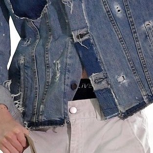 hourlyhobi's tweet photo. HOSEOK?????? https://t.co/1MC5SA2fZz