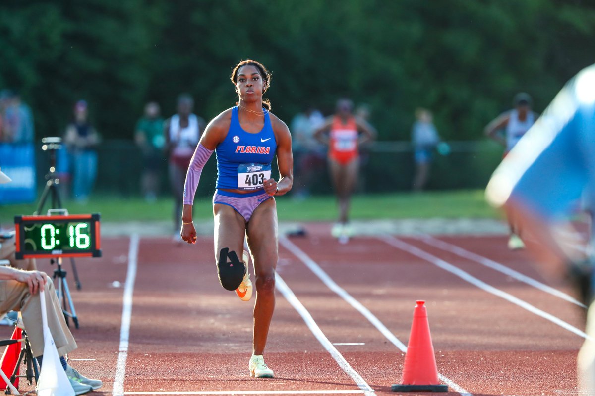 GatorsTF's tweet photo. Jumps U 😏 https://t.co/e5ERZj2dS7