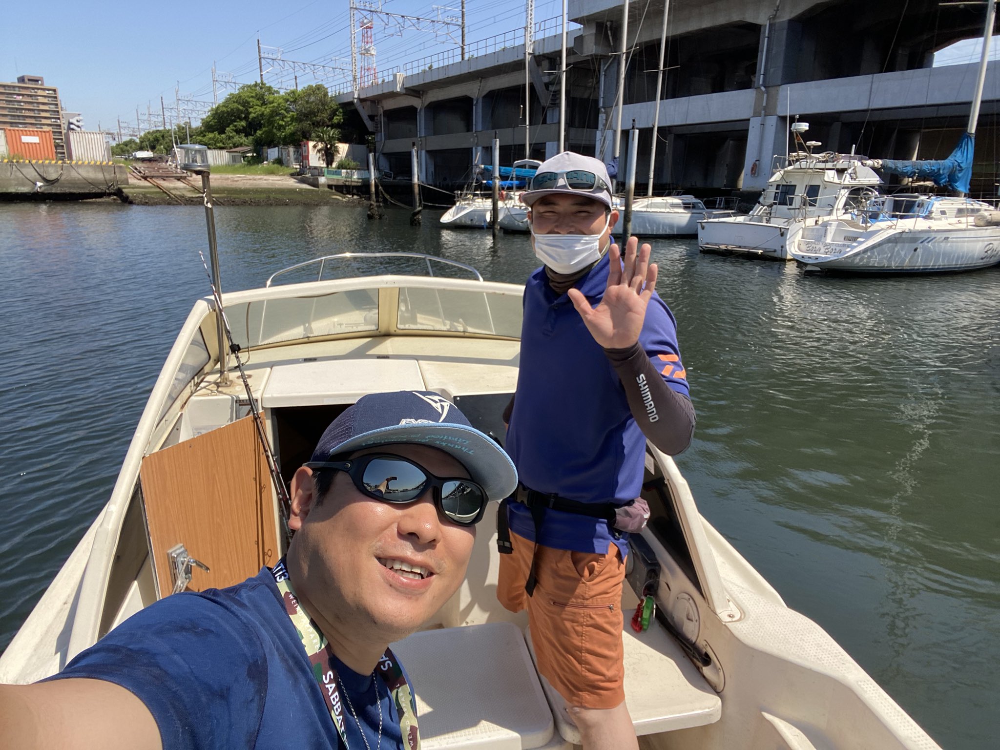 Twitter এ Kaneck 釣りバト Com 本日は Kizu Tomo 船長とレンタルボートで東京湾へ出ております 2人とも初めてのマリーナで説明受けたんですけど 桟橋がやべぇ タコ 釣れるといいなぁ T Co Rldhd0lrnm ট ইট র Twitter এ Kaneck 釣りバト Com 本日は Kizu Tomo 船長とレンタルボートで東京湾へ出ております 2人とも初めてのマリーナで説明受けたんですけど 桟橋がやべぇ タコ 釣れるといいなぁ T Co Rldhd0lrnm ট ইট র