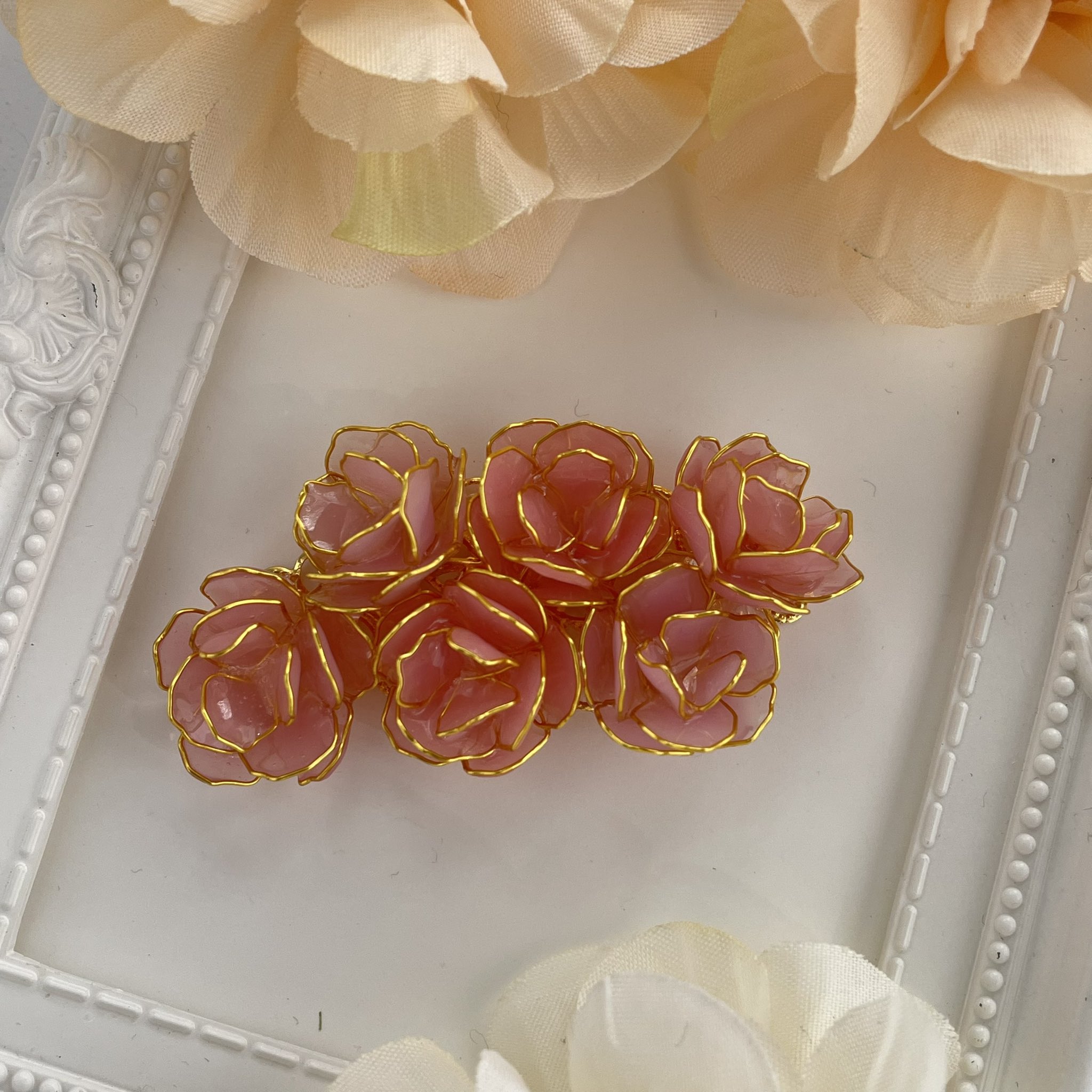 ハンドメイド 花雫 バレッタ 優美 トルコキキョウ T Co 0hi2nvweyk 花言葉のように優美に 可憐に ほわっと温かみのあるトルコキキョウに仕上げました トルコキキョウの花言葉は 優美 すがすがしい美しさ 希望 誕生花は6月28日 7月
