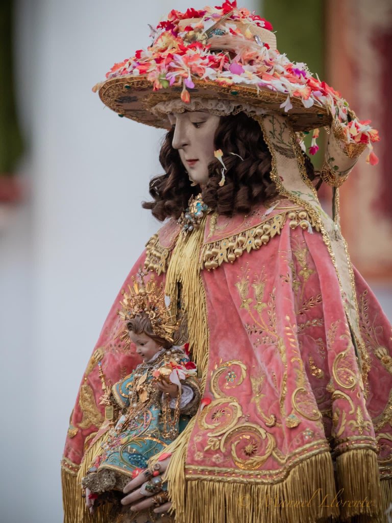 Como brillas por Almonte…