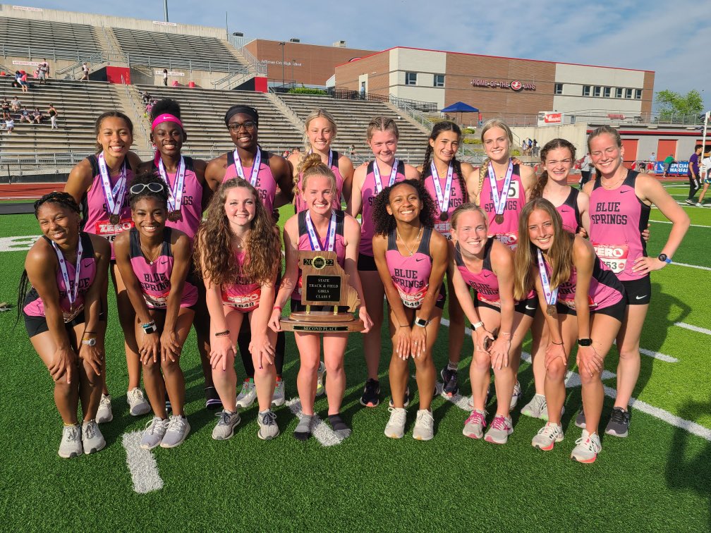 Blue Springs Girls T&F tweet media
