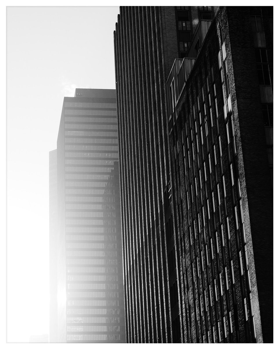 lightshadowhtx's tweet photo. #streetphotography #architecture #blackandwhite https://t.co/3fmadwOyng
