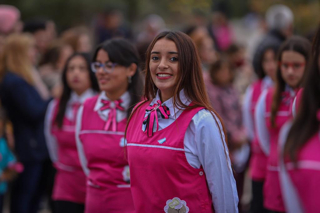 TeresitaMadera's tweet photo. Hermosa tarde de sábado, acompañando a todas y todos los habitantes del departamento Rosario Vera Peñaloza en su nuevo aniversario.

Muchas gracias por el cariño con el que siempre nos reciben! https://t.co/5WT4rS32Vd