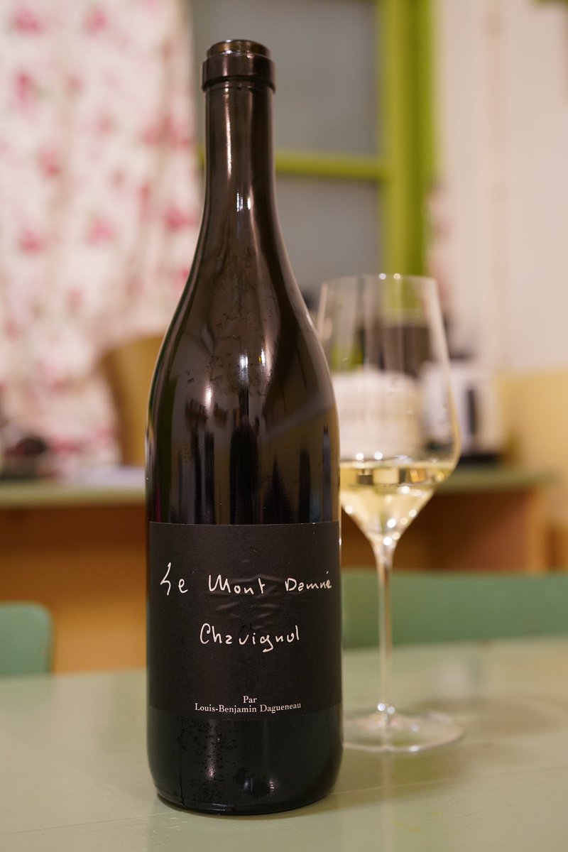 NhojHuang's tweet photo. #wine #vin #vincentdancer #poderialdoconterno #louisbenjamindagueneau https://t.co/JNR4lIotoC
