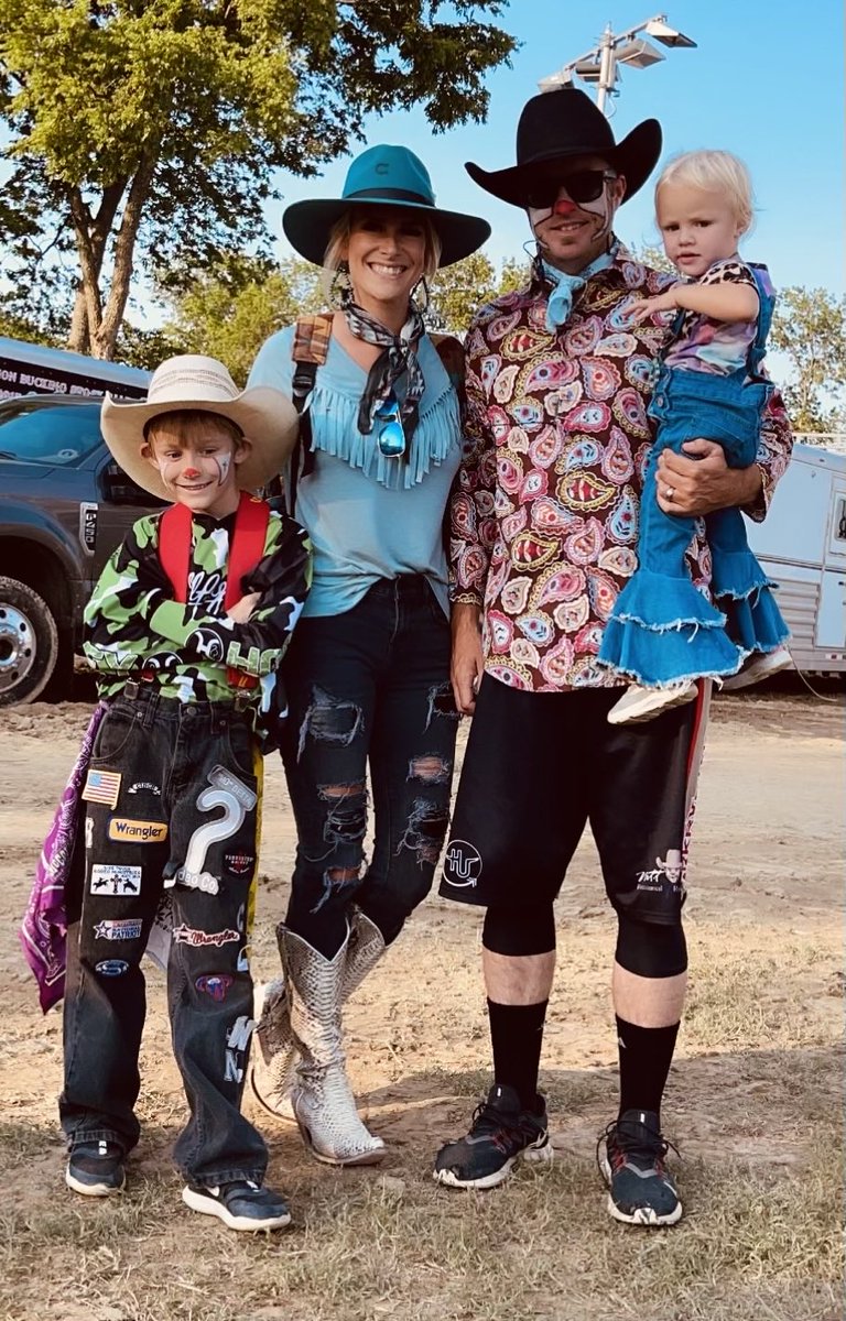 RevShevWLC's tweet photo. Best Thing Today, May 28: Two nights of rodeo in Claremore OK was terrific! Steve came from Dallas today. Spent time with niece Stacie and Bransen &amp; Memphis while Matt worked the show! #MattTarrRodeoClown #trampolineshow #StaciewantstoburntheChesneyhat #becowboy #familyfriendsfun https://t.co/Y9CSitzggm