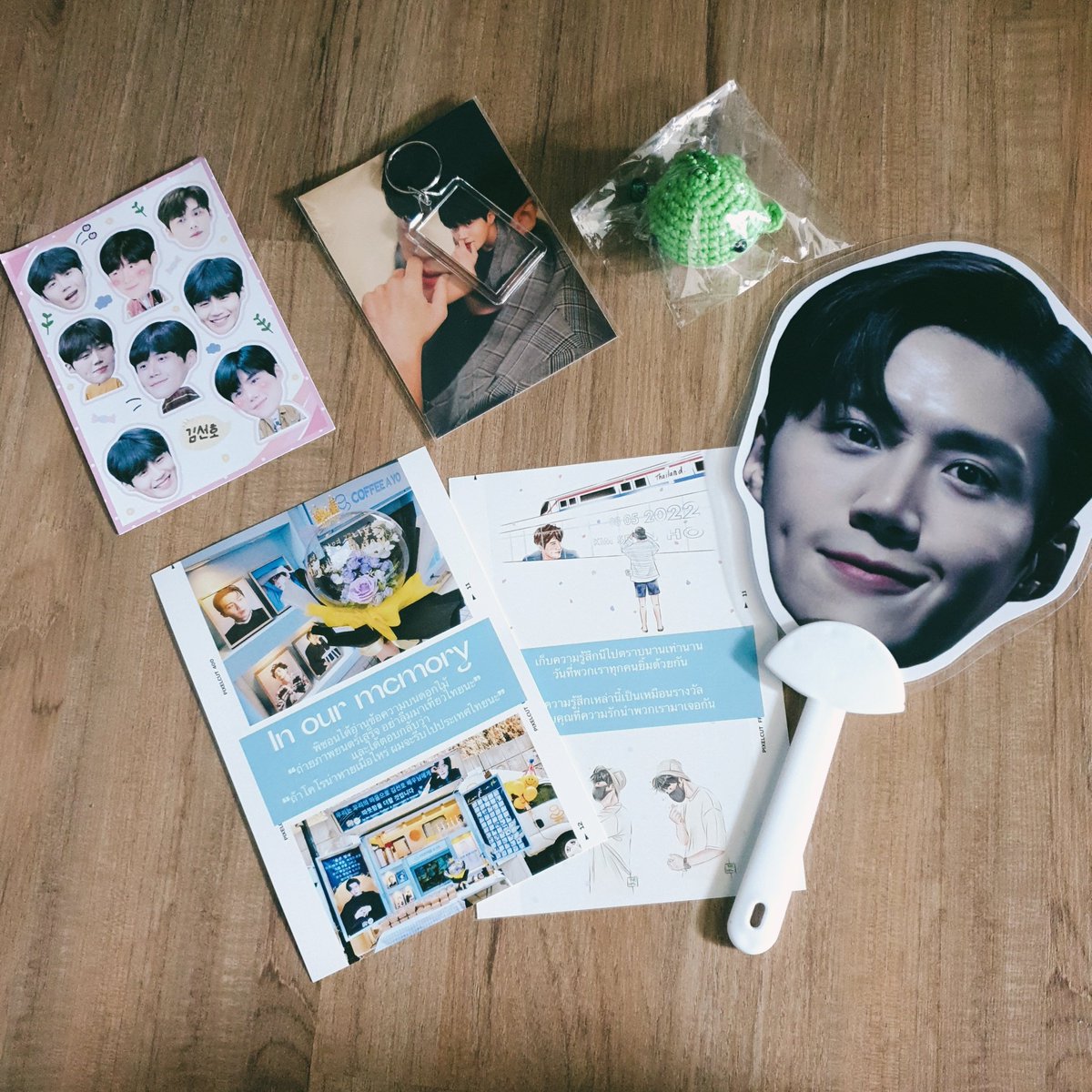 FindaFaang's tweet photo. @we_ajummaTH Big Thx for this precious set ka. https://t.co/EWKZG1dLoN