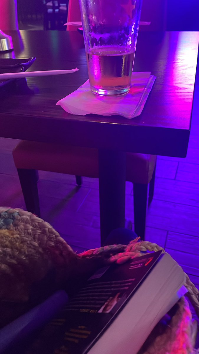 authenticm4de's tweet image. You ever have a long day that u just wanna read ur book and sip a Sapporo? 

That’s me @oji sushi #newps #newportbeach #BEST #sushi #sashimi only por favor 

My home #LOCALSonly