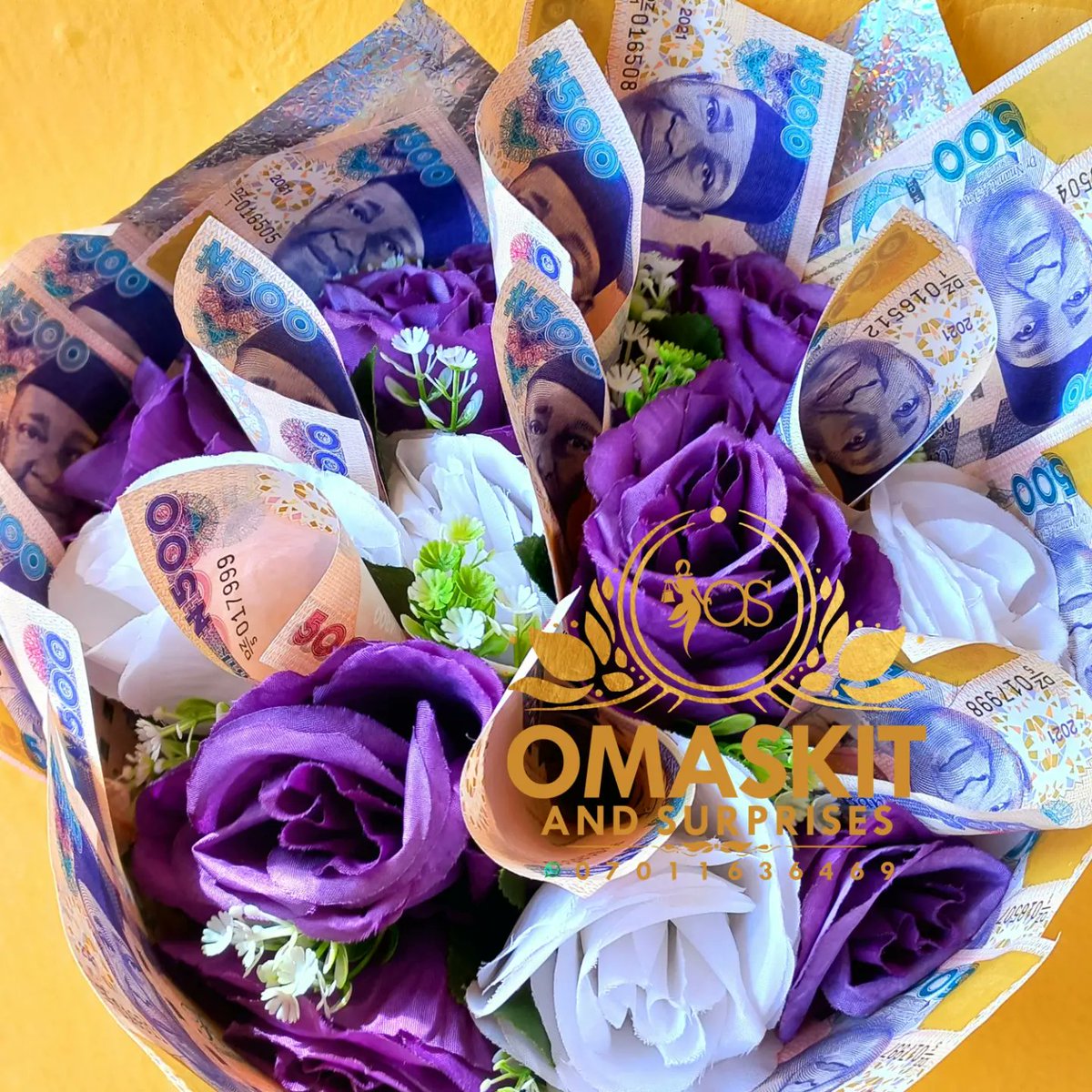 oma_pea_rl's tweet photo. Happy Sunday people.......money and flowers 💐 are best combo....

We are still in business 
We are still your best surprise and gift 🎁 plug
Check us out on ig omaskit_and_surprises https://t.co/hZ0r0pX4Up