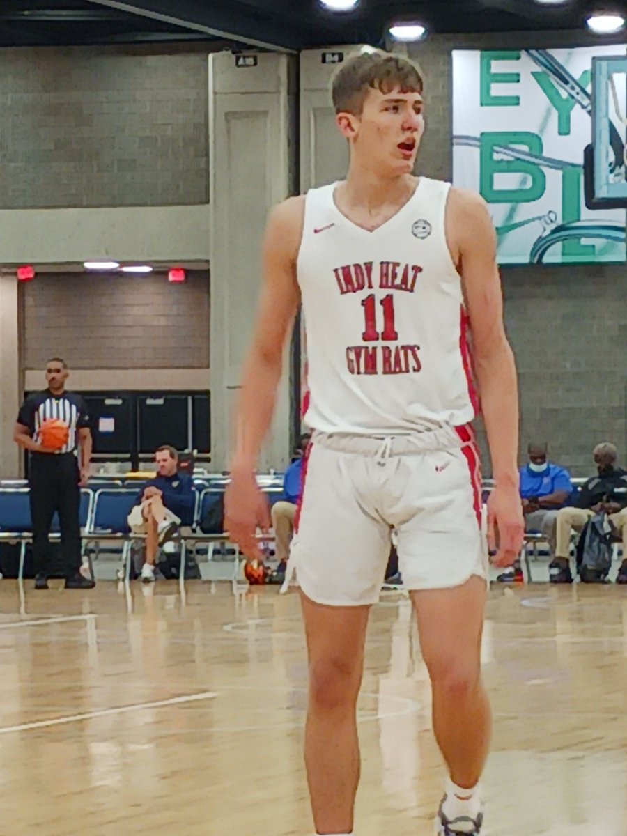 chick gillespie tweet media