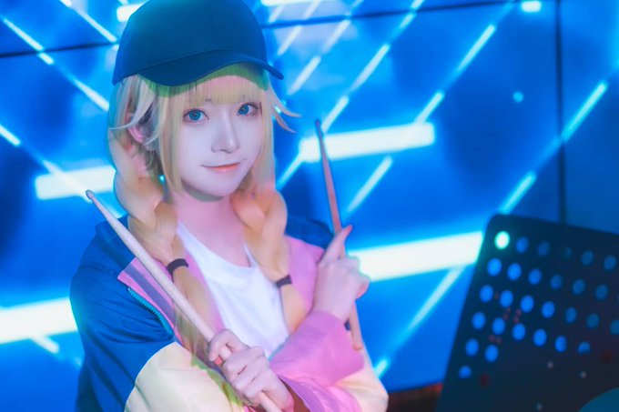 Twitterのコスプレ画像57