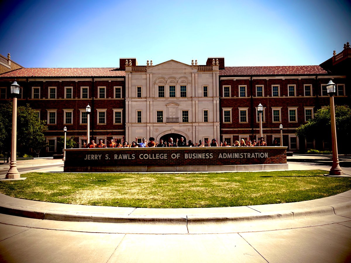 SandyMRomo_PHHS's tweet photo. As they head into their senior year  @SBA_PHHS had the privilege of touring @TexasTech Jerry S Rawls College of Business Administration. From accounting to marketing &amp; more, these kiddos are paving a path toward a prosperous future🎓 @mcastro_phhs @JMBolanos_PHHS @PHills_HS #RISE https://t.co/bdrf997Amf