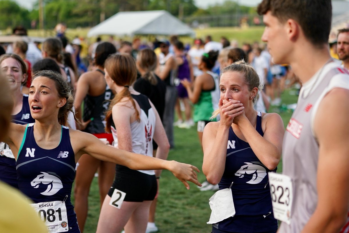 KSHSAA State Track -

Blue Valley North takes the Girls 4x4 with a winning time of 3:59.41!

🔥📸 <a href="/AjHildreth/">A.J. Hildreth</a>
 
live.athletic.net/meets/16324