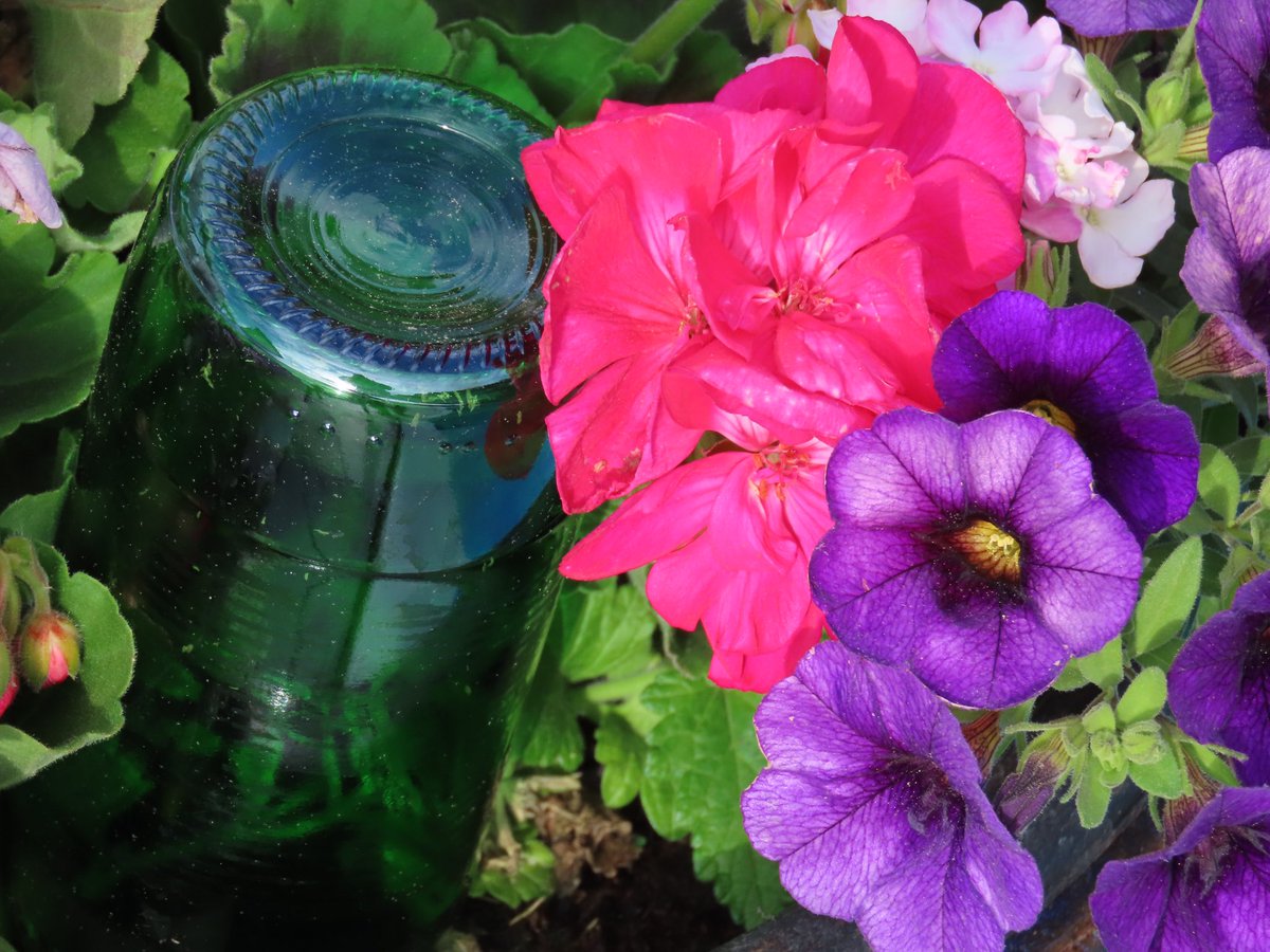 sdoppler2's tweet image. Day 1/10 of Twitter #artchallenge , thank you @annglech .

‘Message in a bottle’
#MayPatternChallenge 
- I’d like to nominate @Justin_Zepperi to share some 📸