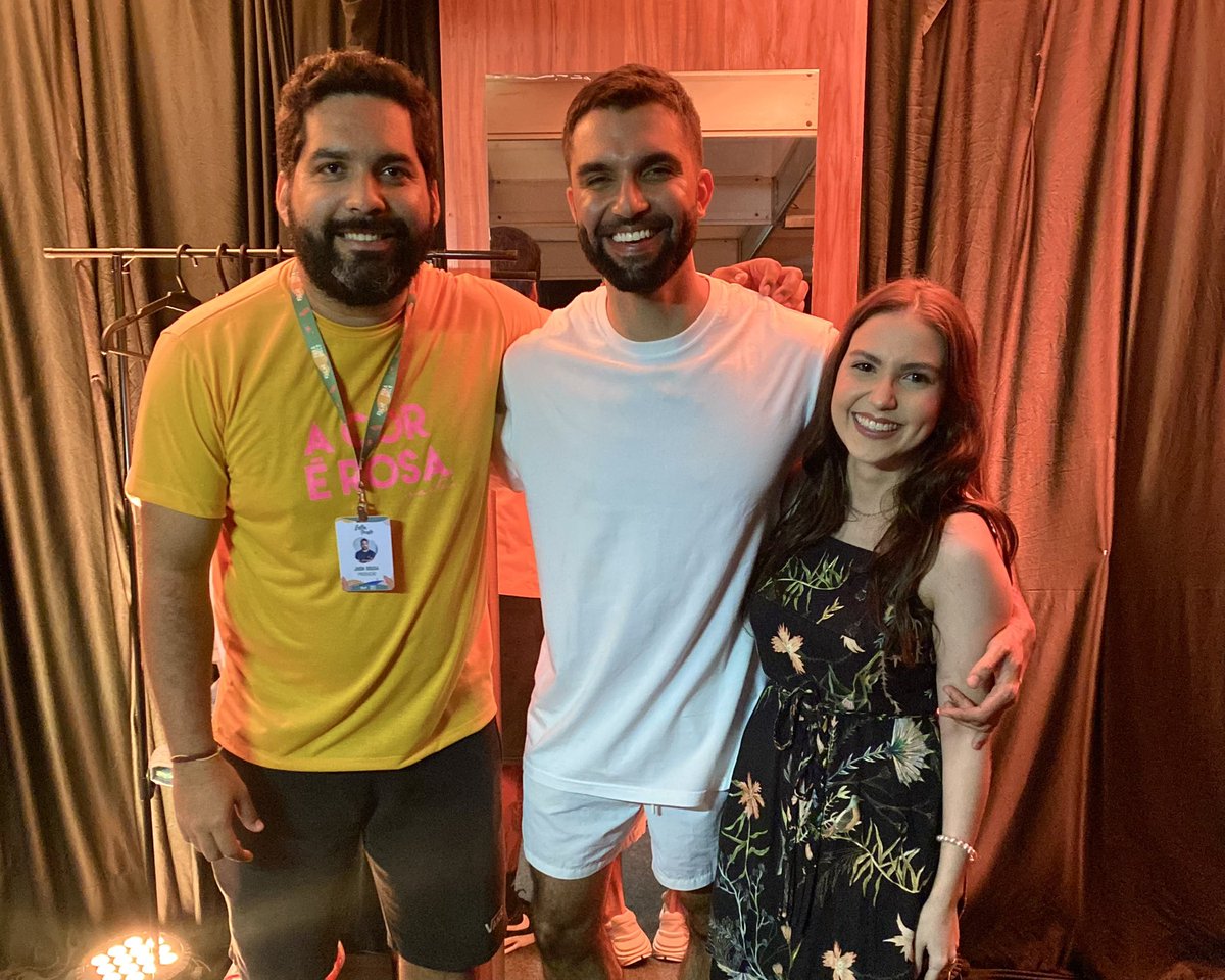 marinamcd's tweet photo. achei @silvaoficial um amorzinho ❤️ #felizeponto https://t.co/fIc90ORCzx