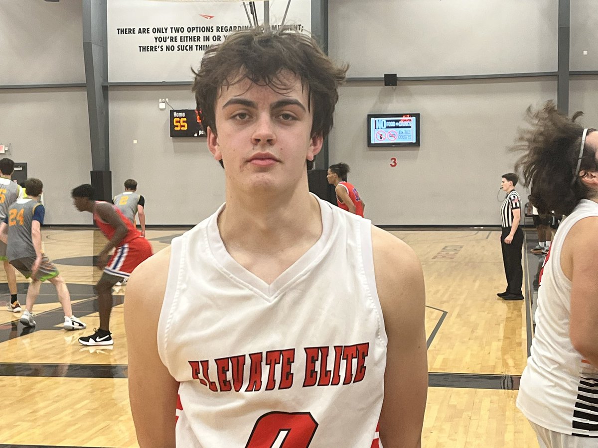 #GASOMEM22 Top Performer 🧵 @Joshhiness1 - @ElevateEliteSA 2023 - @SV_Hoops • Knockdown shooter • Consistent threat to score • Went for 24 points in a win #GASO | Everyone’s Big Stage