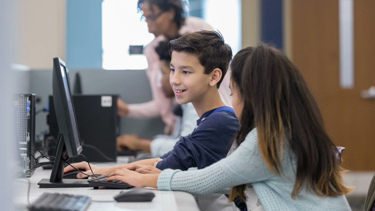 teachbetterteam's tweet photo. 6 Key Areas of Middle School Classrooms
https://t.co/Vpf338ZBaJ #Education #LearningEnvironments #MiddleSchoolClassroom #MiddleLevelEducation https://t.co/GrHV8UeEdU