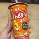 飲むハッピーターンオレ!？気になる味は「海で溺れた味」。
