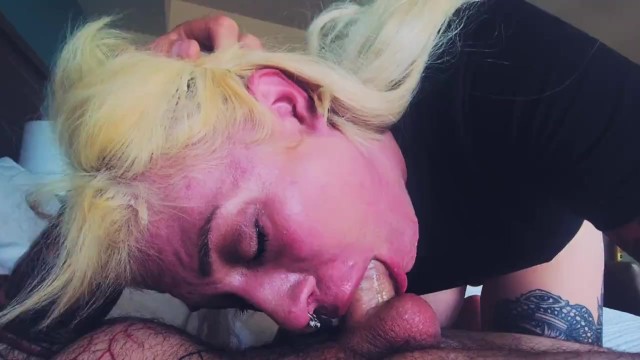 Elle Lewis’s pics and videos