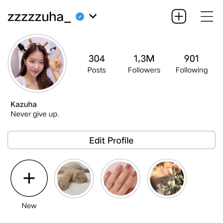 autumdrizzle's tweet photo. Shinez / KAZUJIN Few Tweet AU!

Ynjn is an influencer who one day has to endorsement an advertisement for the same clothing product with Kzha—a model and enemy from her past. https://t.co/ll0QrWjh00