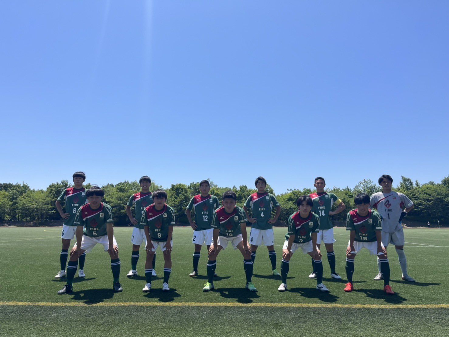 常葉大学サッカー部 スターティングメンバー インディペンデンスリーグ22 東海 Vs 日本福祉大学b Gk 1 島袋 Df 4 阿部5 勝村14 鹿島3 清水 Mf 18 前島12 青木6 栗田11 田中 Fw 16 高9 高戸 まもなくkick Offです T Co Anq5ebarzq Twitter