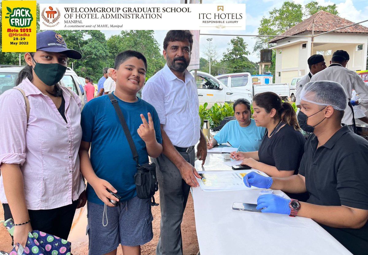WManipal's tweet photo. #BIG #Thankyou #Hiriadka
Day1: #JackfruitMela 2022
#Customers #firstpreference #WGSHA #Stall
We promise you to give more today
#students #Learning #experiencing #glocal #local #Udupi #Hotelmenagement #Culinary #Chefs #MAHE #ValueAdded #FoodProducts #regional #food #ingredients https://t.co/1jcFgwiQ6k