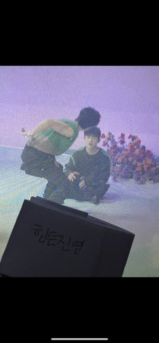 got7_mark_0806's tweet photo. かわいいかわいいかわいい https://t.co/R5zWWOb2tJ