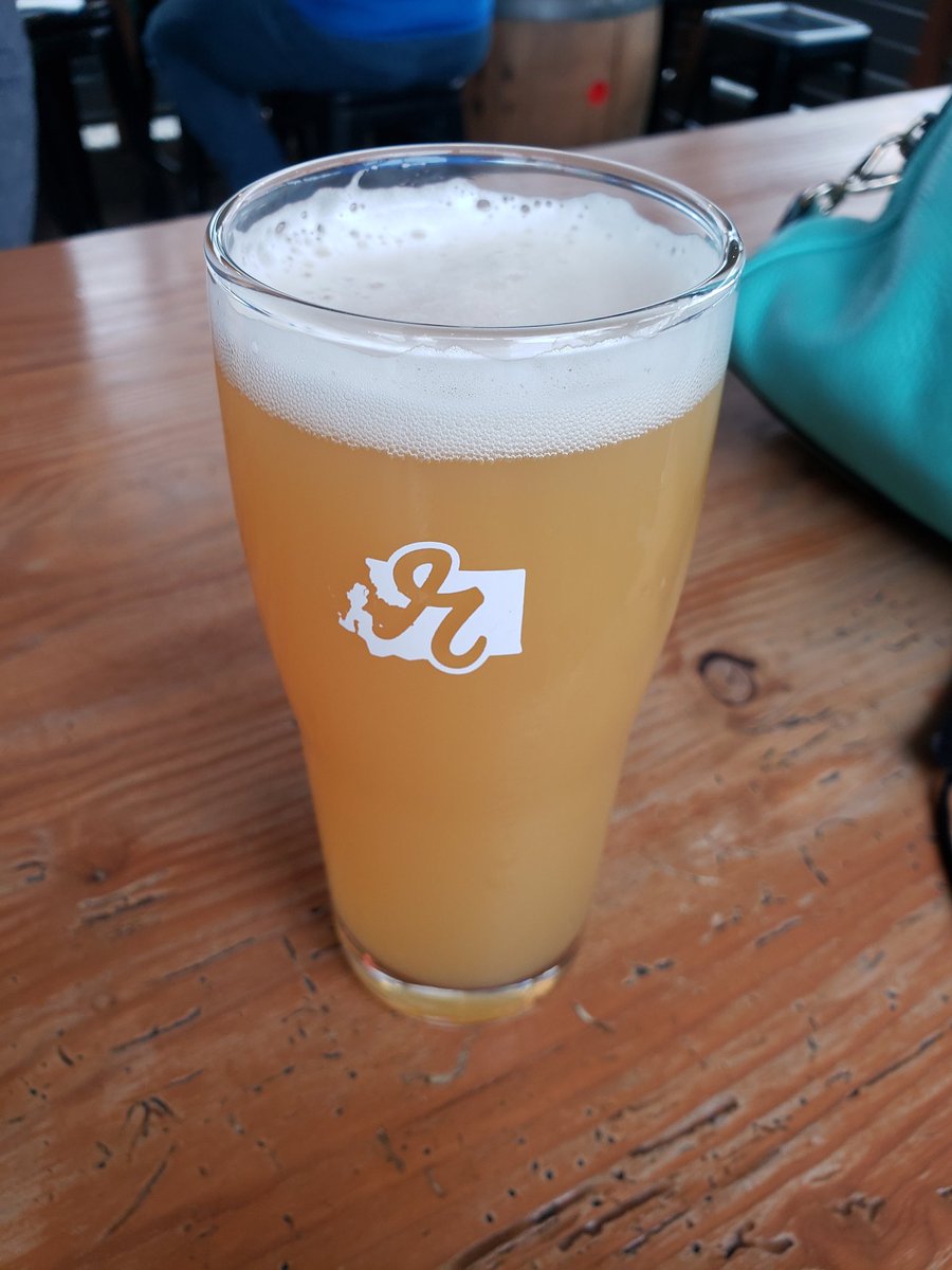 Is it really a weekend if I don't have <a href="/Reubensbrews/">Reuben's Brews</a>? Don't think so. #beerme