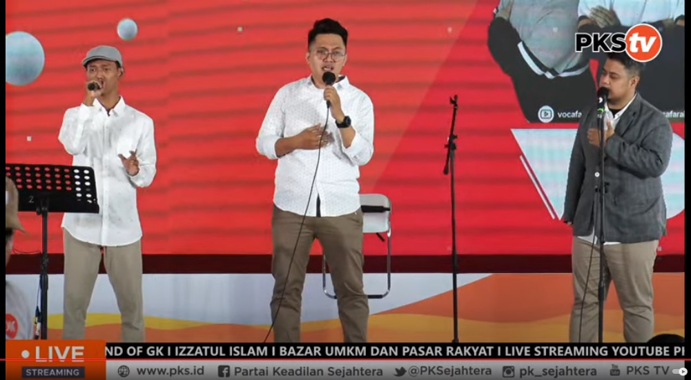 PKS_Bandung's tweet photo. Yang lagi Live di PKSTV
#Milad20PKS https://t.co/6mMXNQEiIt