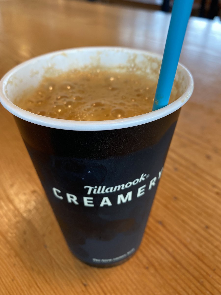 kadiebledsoe's tweet photo. Oregon is as good of a place as any 🌲 also Dutch Bros is a delicacy.. https://t.co/ThtjAK9K7w