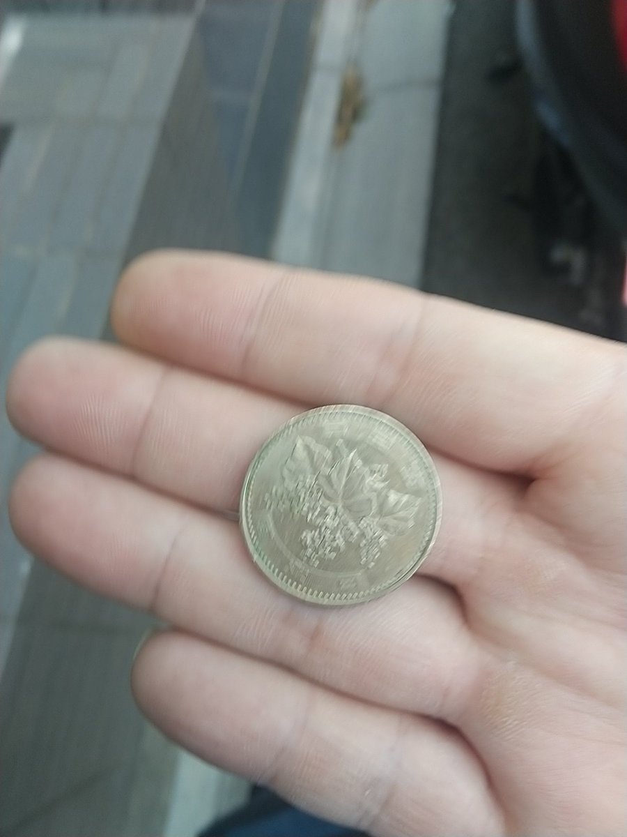 freesummer8's tweet image. 若いイケメンに暑いからと
チップはずんでもらう😋
こんな日は、
配達員も悪くない
#UberEats
#menu
#配達員