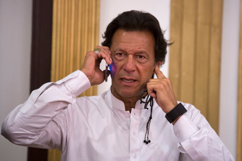 ChemistBasra's tweet photo. Chair of PM house says: don't touch me ik

#اسلامی_ٹچ https://t.co/usZOWeEY8a