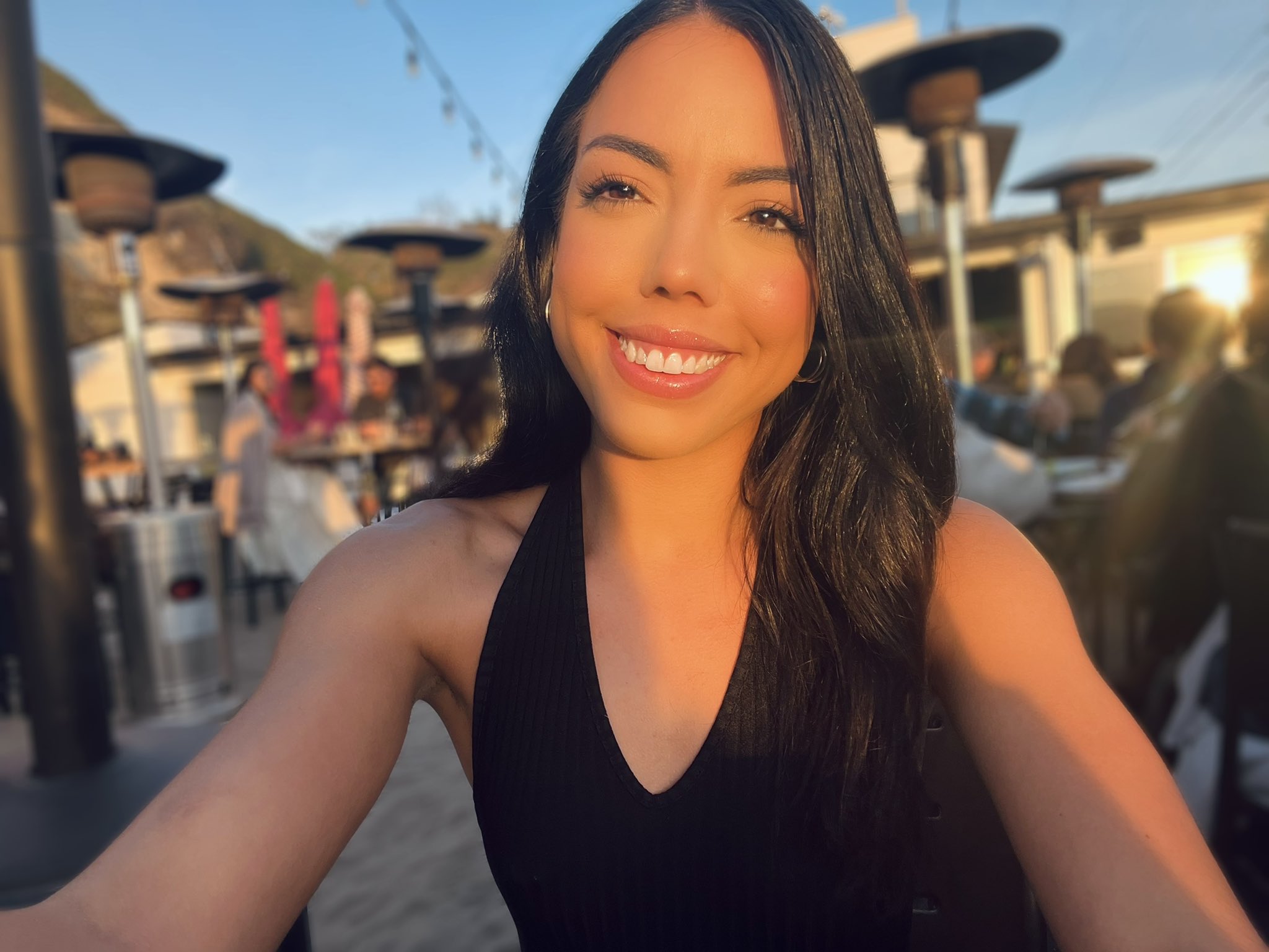 TW Pornstars - Rachel Rivers. Twitter. Golden hour☀️. 4:55 AM - 29 May 2022