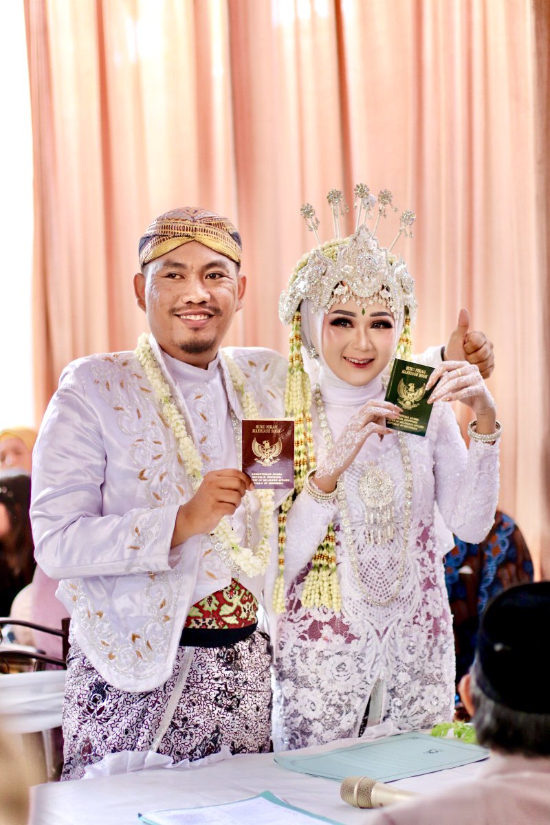 Selamat berbahagia <a href="/bowo_anakdesa/">Sumitro Aji Prabowo</a> &amp; admin <a href="/desa_sokawangi/">Desa Sokawangi</a> 💥