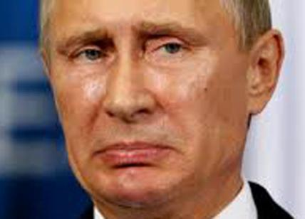 lanf64's tweet photo. #newyorktimes, collette dei cittadini russi per aiutare l'esercito di #Putin.

Si vede che il criminale di guerra è al verde.

#RussianWarCrimes #PutinWarCriminal #Mariupol #Transnistria #Zelenski #Odessa #Russianinvasion #Bucha #Cina #Biden #EmbargoForPeace #Mosca https://t.co/1swCAjLTKa