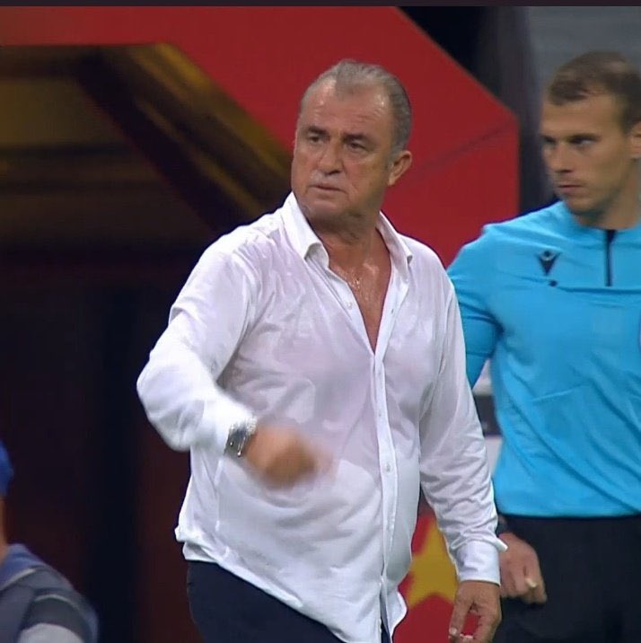 Adana’da dışarıda 10 dakika yürüyünce bu şekil oluyoruz: