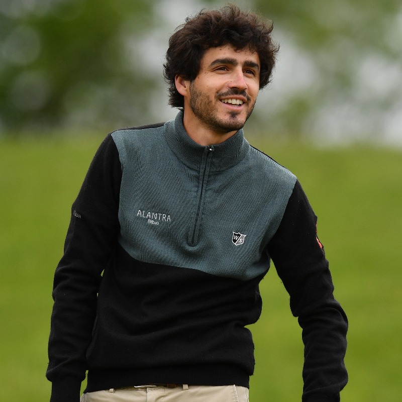 HPlanner_Tour's tweet photo. A double-bogey for Freiburghaus on the fourth hole.

Sainz, Freiburghaus and Sloman share the lead 👁️

#FarmfoodsScottishChallenge