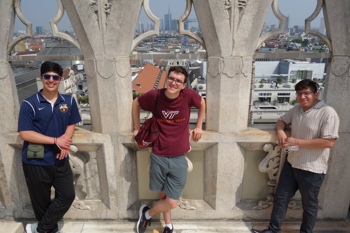 crossingdan's tweet image. We could see the entire Milan city skyline from the top of the Duomo 🏙️ A view worth seeing before we traveled home the next day! #VTRSAP2022
